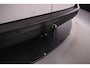 Volkswagen Caddy Cargo 2.0 TDI Comfort Automaat | Navigatie | Trekhaak | Cruise Control | Laadruimte betimmerd | BPM-vrij | Parkeersensor
