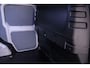 Volkswagen Caddy Cargo 2.0 TDI Comfort Automaat | Navigatie | Trekhaak | Cruise Control | Laadruimte betimmerd | BPM-vrij | Parkeersensor