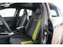 Abarth 600e Turismo 54 kWh | 8 Jaar Garantie | 20 Inch Velgen | Apple Carplay & Android Auto | LED | Keyless | Parkeersensoren | Mistlampen |