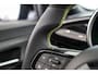 Abarth 600e Turismo 54 kWh | 8 Jaar Garantie | 20 Inch Velgen | Apple Carplay & Android Auto | LED | Keyless | Parkeersensoren | Mistlampen |
