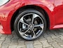 Toyota Yaris HYBRID 130 EXECUTIVE NIEUW & DIRECT LEVERBAAR-VOORRAADKORTING!!! STOEL/STUURVERW PARK-SENSOREN BLIND-SPOT SPORTSTOELEN APPLE/ANDROID NL-AUTO