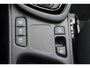 Toyota Yaris HYBRID 130 EXECUTIVE NIEUW & DIRECT LEVERBAAR-VOORRAADKORTING!!! STOEL/STUURVERW PARK-SENSOREN BLIND-SPOT SPORTSTOELEN APPLE/ANDROID NL-AUTO