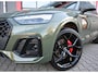 Audi Q5 50 TFSI e S-Line Quattro Competition | District Green | Pano | Matrix Led | Alcantara | Trekhaak | Nieuwe 22'' RS | Ambient+ | Carbon | Virtual Cockpit | Stoelverwarming voor & achter | Electric Seat | ACC | Lane Assist | Black Optic | Carplay