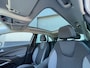 Opel Crossland X 1.2 Turbo Innovation Automaat | Panoramadak| Trekhaak | Innovationpack | Erg. Stoelen| Distributieriem Vervangen | Bi-Tone Parelmoer kleur | Zeer luxe |
