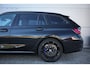 BMW 3-Serie Touring 330e xDrive M sport | Pano | BTW | Trekhaak | Memory | HUD |