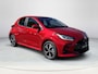 Toyota Yaris 1.5 Hybrid 115 Dynamic | Emotional red parelmoer | Nieuw uit voorraad leverbaar |