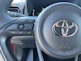 Toyota Yaris 1.5 Hybrid 115 Dynamic | Emotional red parelmoer | Nieuw uit voorraad leverbaar |