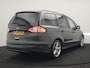 Ford Galaxy 2.0 Titanium Automaat 7 Persoons 241pk | Camera | Apple Carplay | Voorstoelen Verwarmd | LED Koplampen | Cruise Control | Navigatie | 19"L.M |