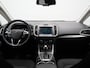 Ford Galaxy 2.0 Titanium Automaat 7 Persoons 241pk | Camera | Apple Carplay | Voorstoelen Verwarmd | LED Koplampen | Cruise Control | Navigatie | 19"L.M |