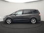 Ford Galaxy 2.0 Titanium Automaat 7 Persoons 241pk | Camera | Apple Carplay | Voorstoelen Verwarmd | LED Koplampen | Cruise Control | Navigatie | 19"L.M |