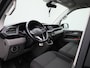 Volkswagen Transporter 2.0 TDI L2H1 110PK | Trekhaak | Parkeersensoren Voor + Achter | Airco | Cruise Control | Multifunctioneel Stuurwiel | Verwarmbare Voorruit | Achteruitrijcamera | Navigatie | Apple/Android Carplay |