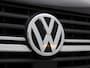 Volkswagen Transporter 2.0 TDI L2H1 110PK | Trekhaak | Parkeersensoren Voor + Achter | Airco | Cruise Control | Multifunctioneel Stuurwiel | Verwarmbare Voorruit | Achteruitrijcamera | Navigatie | Apple/Android Carplay |