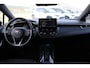 Toyota Corolla 1.8 HYBRID DYNAMIC AFN-TREKHAAK HALF-LEDER+STOELVERW PARK-CAMERA KEYLESS NL-AUTO