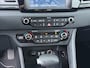 Kia Niro Hybrid 1.6 GDi DynamicLine - Trekhaak - Camera - Navigatie - AppleCarplay Android Auto Virena Zekerheidspakket 895 ,- BOVAG Garantie