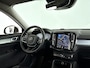 Volvo XC40 T4 Recharge Inscription | Parkeercamera | Stoel- en Stuurverwarming | Trekhaak