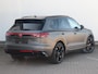 Volkswagen Touareg 3.0 TSi eHybrid 4MOTION R | Trekhaak | Luchtvering | Dynaudio | 360° camera | Stoelkoeling & -verwarming |