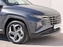 Hyundai Tucson 1.6 T-GDI HEV Premium / Fabrieksgarantie tot 4-2028 / 8 jaar hybride batterij garantie / Navigatie / Elektr. Stoelen / Stoelverwarming / Lederen Bekleding / Camera / Krell Audio / Apple Carplay & Android Auto /