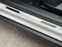 Volkswagen T-Roc 1.5 TSI 150pk DSG R-Line | Trekhaak | Camera | Keyless | Elek. Achterklep | Dode hoek | Rijklaar incl. 1 jaar Bovag garantie