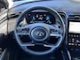 Hyundai Tucson 1.6 T-GDI PHEV Premium 4WD / Dealer onderhouden / Fabrieksgarantie tot 01-2027 / Afn. trekhaak 1.350 kg / Automaat / Leder / Elektrische stoelen & klep / Camera 360° / Stoelventilatie / Stuur-, stoel- & achterbankverwarming / Apple Carpay Android / 19" LM wielen /