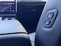Hyundai Tucson 1.6 T-GDI PHEV Premium 4WD / Dealer onderhouden / Fabrieksgarantie tot 01-2027 / Afn. trekhaak 1.350 kg / Automaat / Leder / Elektrische stoelen & klep / Camera 360° / Stoelventilatie / Stuur-, stoel- & achterbankverwarming / Apple Carpay Android / 19" LM wielen /