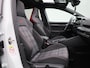 Volkswagen Golf 2.0 TSI GTI 245 PK | Panorama Schuif/Kantel Dak | LED Matrix | Stoelverwarming | Stuurwielverwarming | Digital Cockpit Pro | Head-Updisplay | Achteruitrijcamera | 19 Inch Estoril Velgen