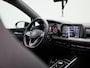 Volkswagen Golf 2.0 TSI GTI 245 PK | Panorama Schuif/Kantel Dak | LED Matrix | Stoelverwarming | Stuurwielverwarming | Digital Cockpit Pro | Head-Updisplay | Achteruitrijcamera | 19 Inch Estoril Velgen