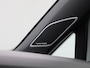 Volkswagen Golf 2.0 TSI GTI 245 PK | Panorama Schuif/Kantel Dak | LED Matrix | Stoelverwarming | Stuurwielverwarming | Digital Cockpit Pro | Head-Updisplay | Achteruitrijcamera | 19 Inch Estoril Velgen