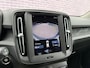 Volvo XC40 2.0 T4 | Trekhaak | Navigatie | Parkeercamera | Parkeersensoren | All-Season | Dealeronderhouden |