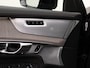 Volvo XC90 T8 PLUG-IN HYBRID ULTRA DARK *NIEUW MODEL* 22INCH B&W LUCHTVERIN