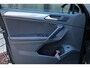 Volkswagen Tiguan 1.5 TSI Life Business | NAP! | PANO | MASSAGE | STOEL/STUURVERW | KEYLESS | ELEK TREKHAAK | ACC |
