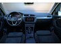 Volkswagen Tiguan 1.5 TSI Life Business | NAP! | PANO | MASSAGE | STOEL/STUURVERW | KEYLESS | ELEK TREKHAAK | ACC |