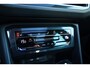 Volkswagen Tiguan 1.5 TSI Life Business | NAP! | PANO | MASSAGE | STOEL/STUURVERW | KEYLESS | ELEK TREKHAAK | ACC |