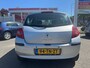 Renault Clio 1.6-16V Privilège Automaat, 5Drs,Apk 21/4/27,Airco,Cruise,Nap