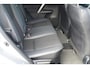 Toyota RAV4 AWD hybrid style-selection navigatie trekhaak-afneembaar 18"-lmv PDC v+a 360-camera leder/stof bekleding stoelen/stuur verwarmd ECC cruise-controle private-glas stuurbediening keyless entry/start electrische-achterklep