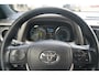 Toyota RAV4 AWD hybrid style-selection navigatie trekhaak-afneembaar 18"-lmv PDC v+a 360-camera leder/stof bekleding stoelen/stuur verwarmd ECC cruise-controle private-glas stuurbediening keyless entry/start electrische-achterklep