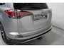 Toyota RAV4 AWD hybrid style-selection navigatie trekhaak-afneembaar 18"-lmv PDC v+a 360-camera leder/stof bekleding stoelen/stuur verwarmd ECC cruise-controle private-glas stuurbediening keyless entry/start electrische-achterklep