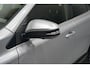 Toyota RAV4 AWD hybrid style-selection navigatie trekhaak-afneembaar 18"-lmv PDC v+a 360-camera leder/stof bekleding stoelen/stuur verwarmd ECC cruise-controle private-glas stuurbediening keyless entry/start electrische-achterklep