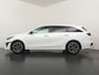 Kia Ceed Sportswagon 1.5 T-GDi GT-Line - Schuifkantel dak - All-Season banden - Camera - AppleCarplay - Android Auto Fabrieksgarantie tot 03-2032 of 150.000Km