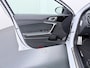 Kia Ceed Sportswagon 1.5 T-GDi GT-Line - Schuifkantel dak - All-Season banden - Camera - AppleCarplay - Android Auto Fabrieksgarantie tot 03-2032 of 150.000Km