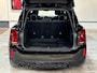 MINI Countryman Mini 1.5 Cooper S E ALL4 John Cooper Works | Panoramadak | 19 inch | Memory | NL auto | 1e eigenaar | BTW |