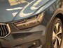 Volvo XC40 1.5 T5 Recharge Inscription 252Pk Automaat (APPLE CARPLAY, GROOT NAVI, TREKHAAK, GETINT GLAS, SPORTSTOELEN, KEYLESS, ELEK ACHTERKLEP, NIEUWE APK, NIEUWSTAAT)