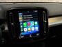 Volvo XC40 1.5 T5 Recharge Inscription 252Pk Automaat (APPLE CARPLAY, GROOT NAVI, TREKHAAK, GETINT GLAS, SPORTSTOELEN, KEYLESS, ELEK ACHTERKLEP, NIEUWE APK, NIEUWSTAAT)