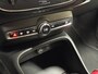 Volvo XC40 1.5 T5 Recharge Inscription 252Pk Automaat (APPLE CARPLAY, GROOT NAVI, TREKHAAK, GETINT GLAS, SPORTSTOELEN, KEYLESS, ELEK ACHTERKLEP, NIEUWE APK, NIEUWSTAAT)