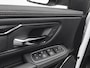 Dodge Ram 1500 5.7 V8 4x4 Crew Cab SPORT GT BPM VRIJ! | Incl LPG | Trekhaak 13-polig | Bedcover | Adaptive cruise | PANORAMADAK| | NIEUWE AUTO | Geheel rijklaarprijs | DIRECT RIJDEN |