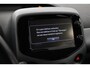 Toyota Aygo 1.0 VVT-i x-play | Elektrisch vouwdak | Airco | Camera | Bluetooth | Elektrische ramen voor