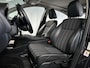 Honda HR-V 1.5 i-VTEC Executive Automaat | Trekhaak | Pano