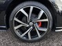 Volkswagen Golf 1.0 TSI R-line Dynaudio Pano LED