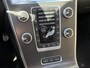 Volvo XC60 2.0 T5 FWD Ocean Race / Automaat / Open-Panodak / Adaptieve Cruise-Control / Vol-Leder / Stoelverwarming / Elektr.-Stoelen met Geheugen / Afneembare-Trekhaak / Climate-Control / Dodehoek-Detectie / Elektr.-Achterklep / Keyless / Radio-Bluetooth / Navi / PDC V+A met Camera / 18'' LMV / ENZ.