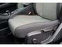 Volvo XC40 T2 Momentum Business | Panoramadak | Adaptieve cruise control | Apple carplay/Android auto | Parkeercamera achter | Keyless | All season banden | Parkeersensor voor + achter | 18 inch Lichtmetalen velgen