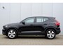 Volvo XC40 T2 Momentum Business | Panoramadak | Adaptieve cruise control | Apple carplay/Android auto | Parkeercamera achter | Keyless | All season banden | Parkeersensor voor + achter | 18 inch Lichtmetalen velgen